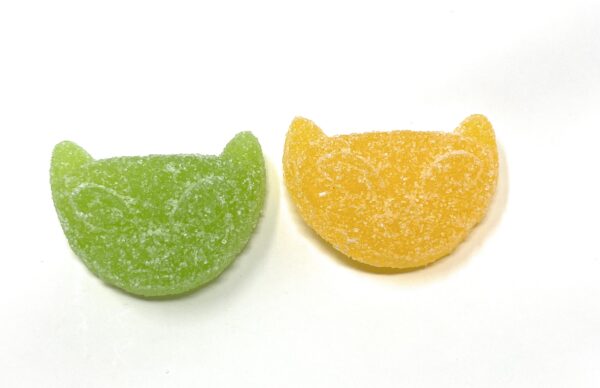 fi0116 Fazer, Sour Kitten Gummy Assort. (Sura Katten) (2.200 Lbs) 1