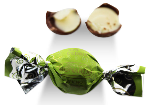 it0410 Italian CItrus Pralines w/ Milk Chocolate (Crema agrume al Tartufo) (2 Lbs) 1