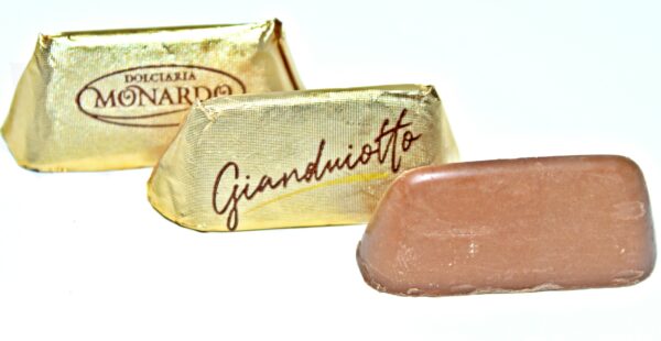it0411 scaled Italian Gold Gianduiotto Smooth Blend of Milk Chocolate w/ Rst Hazelnut Butter (Gianduia) 10gr ea (2 Lbs) 1