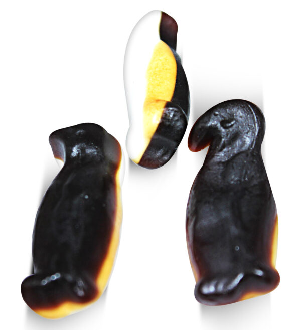it1816 Black and White Italian Licorice Penguins Bulk (2 Lbs) 1