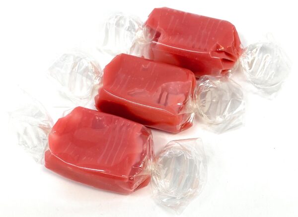 sd1905 Kolafabrikens, Strawberry Caramel - clear wrapper (Jordgubbskola) (2.200 Lbs) 1