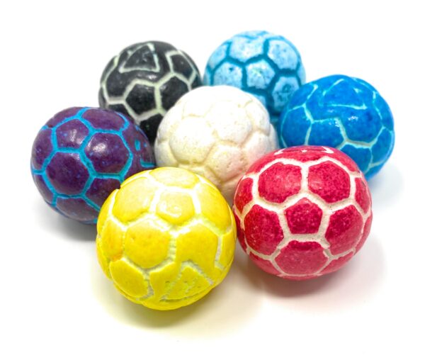sp0625 Dulcefina chocolate & Sweets, Soccer Balls Gum Balls (2.200 Lbs) 1